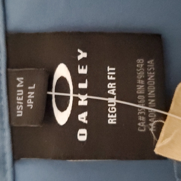 Oakley Men's Jacket - Picture 3 of 8